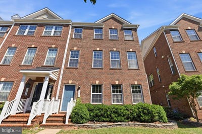 /international/us/10271-hastings-drive-manassas-va-110108206572/