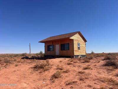 /international/us/8285-old-ranch-road-woodruff-az-110095359377/