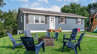 /international/us/5541-ridgewood-drive-cambridge-oh-110110277891/