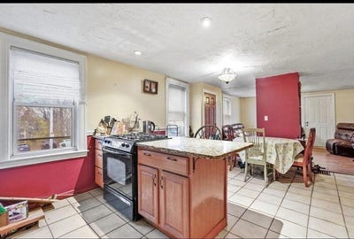 /international/us/30-wall-st-worcester-ma-110107710837/