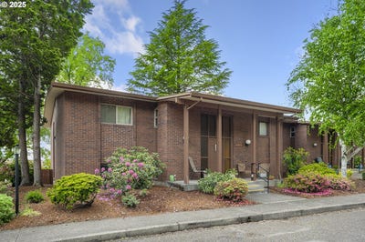 /international/us/11490-sw-crown-dr-king-city-or-110099716163/