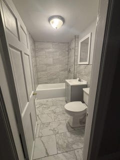 /international/us/100-ashland-street-manchester-nh-110107433196/