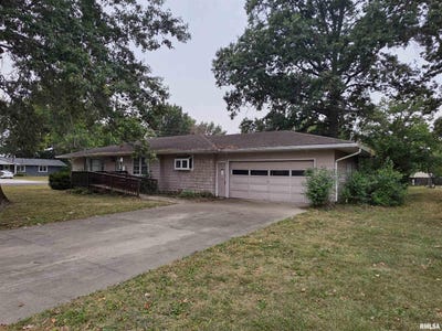 /international/us/285-sunset-drive-virden-il-110120463955/