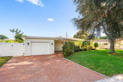 /international/us/2100-ne-4th-avenue-boca-raton-fl-110106926895/