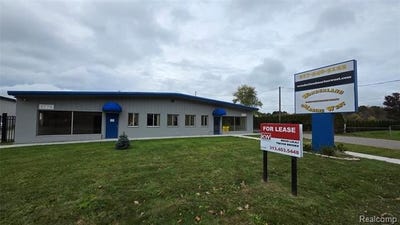 /international/us/5776-e-grand-river-avenue-howell-mi-110103306798/