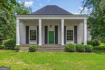 /international/us/709-w-fourth-ocilla-ga-110108295213/