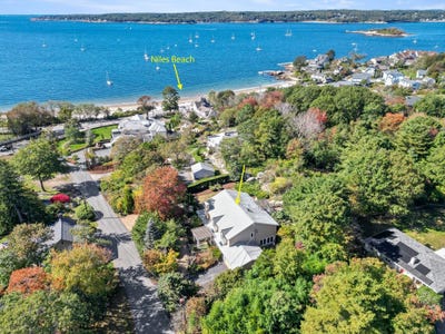 /international/us/10-stewart-ave-gloucester-ma-110120556228/
