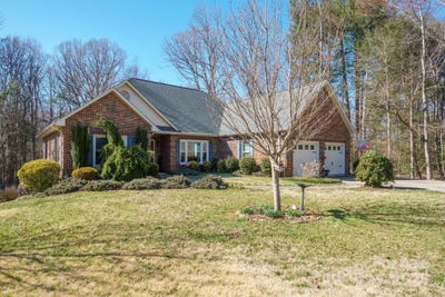 /international/us/141-spring-street-hudson-nc-110098035356/?lang=zh-tw