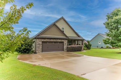 /international/us/60-w-lakeview-drive-duncan-sc-110101449704/