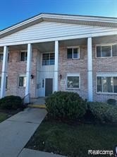 /international/us/21540-saint-gertrude-street-st-clair-shores-mi-110104030045/