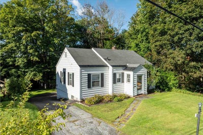 /international/us/285-tremont-street-barre-city-vt-110110276716/