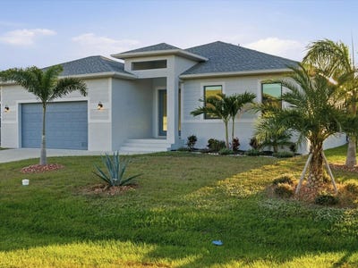 /international/us/149-long-meadow-lane-rotonda-west-fl-110103657086/