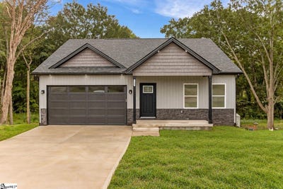 /international/us/117-northbrook-street-boiling-springs-sc-110120516209/
