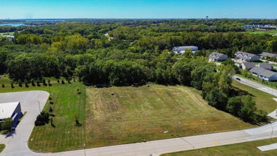 /international/us/108-vista-lake-avenue-polk-city-ia-110094548124/?lang=en