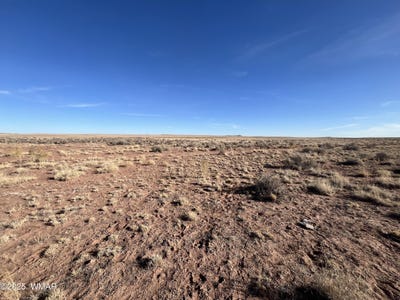 /international/us/tbd-19th-street-holbrook-az-110097327324/
