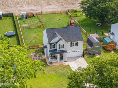 /international/us/269-richlands-road-trenton-nc-110099927040/