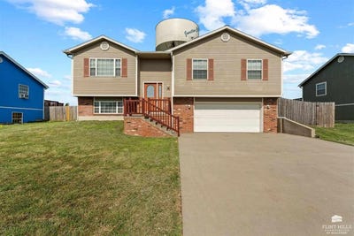 /international/us/716-tallgrass-drive-junction-city-ks-110099148604/