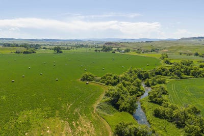 /international/us/105-lower-redwater-road-beulah-wy-110101052650/