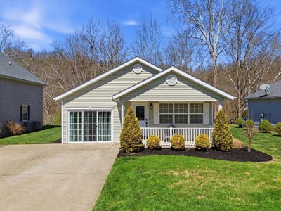 /international/us/128-ocean-drive-huntington-wv-110106929465/