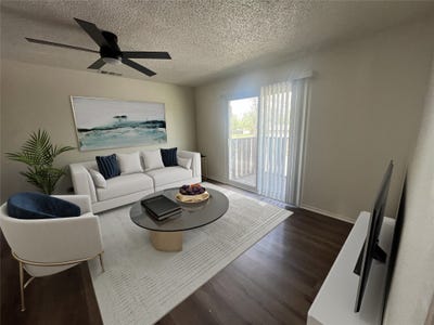 /international/us/4639-williams-road-benbrook-tx-110108587833/