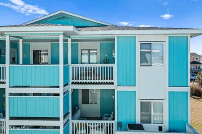 /international/us/1068-ocean-boulevard-w-holden-beach-nc-110097067439/