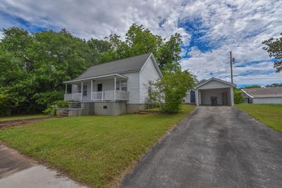 /international/us/301-mill-street-abbeville-sc-110108425818/