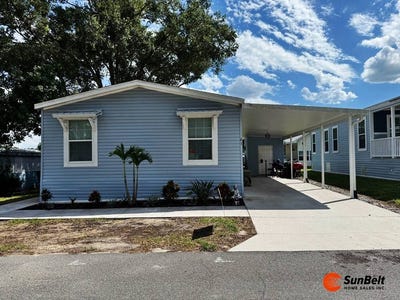 /international/us/21-liberty-avenue-sorrento-fl-110102360631/