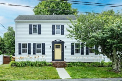 /international/us/96-ash-street-danvers-ma-110108998673/