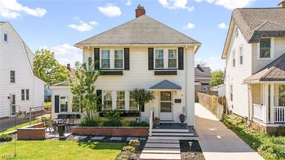 /international/us/2064-lincoln-avenue-lakewood-oh-110107710209/