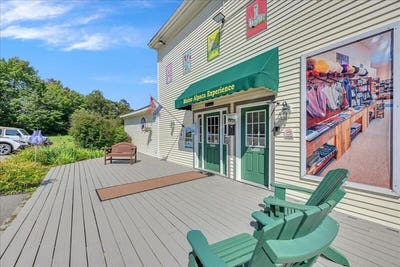 /international/us/608-atlantic-highway-northport-me-110094564800/