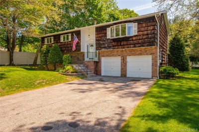 /international/us/251-bainbridge-avenue-thornwood-ny-110108332466/