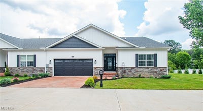 /international/us/993-pin-oaks-drive-broadview-heights-oh-110100798964/