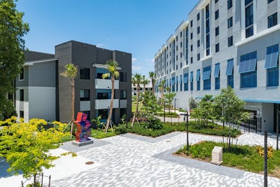/international/us/5961-sw-68th-street-south-miami-fl-110106435291/