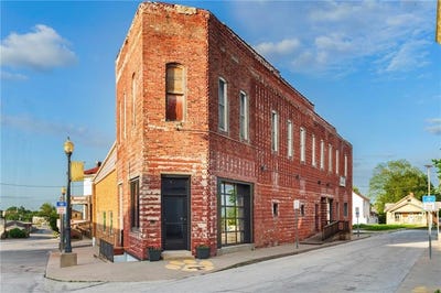 /international/us/1000-tinsman-avenue-trenton-mo-110108445974/