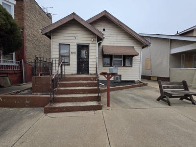 /international/us/3721-ivy-street-east-chicago-in-110106373022/