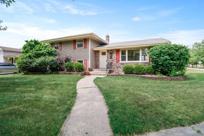 /international/us/9554-crestwood-avenue-munster-in-110100872975/