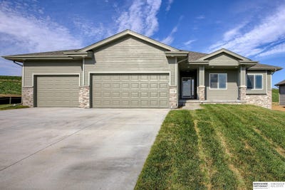 /international/us/11110-n-161-street-bennington-ne-110096160448/?lang=zh-tw