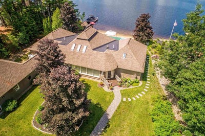 /international/us/42-rocky-point-road-milton-nh-110108577528/