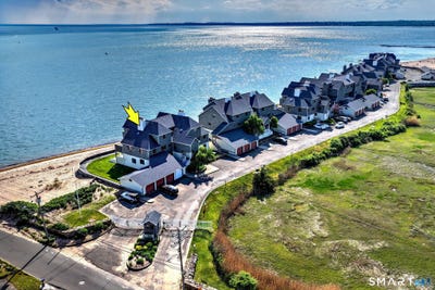 /international/us/2-old-town-highway-east-haven-ct-110108234134/