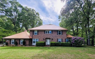 /international/us/5659-brenda-avenue-dublin-va-110106674181/