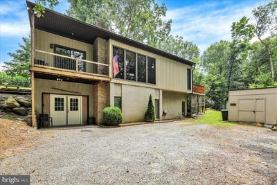 /international/us/125-s-creek-road-millersville-pa-110101459664/