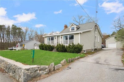/international/us/1565-victory-highway-north-smithfield-ri-110107484226/