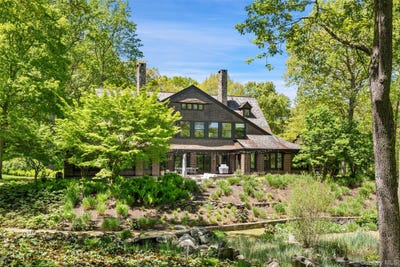 /international/us/401-pea-pond-road-katonah-ny-110108208185/