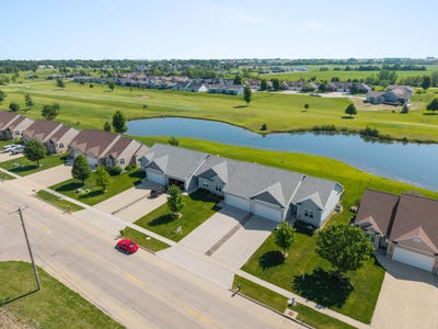 /international/us/1410-s-linn-street-boone-ia-110107847026/