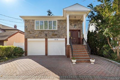 /international/us/157-60-13th-avenue-whitestone-ny-110120607179/