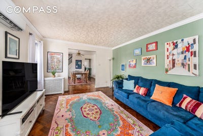 /international/us/287-east-39th-street-brooklyn-ny-110108358652/