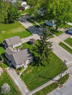 /international/us/602-cedarbrook-drive-painesville-oh-110107632005/