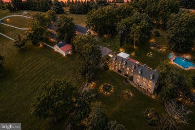 /international/us/5792-carversville-road-doylestown-pa-110109597634/