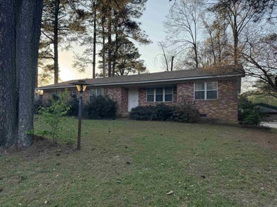 /international/us/216-w-14th-st-smackover-ar-110107277496/