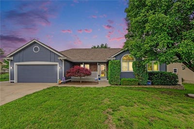 /international/us/2721-sw-herefordshire-road-topeka-ks-110100034442/